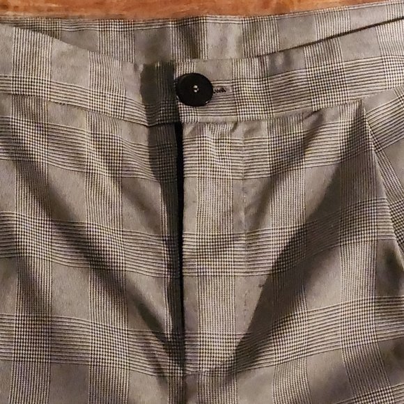 Black and Red Detailed Trouser - Picture 4 of 9